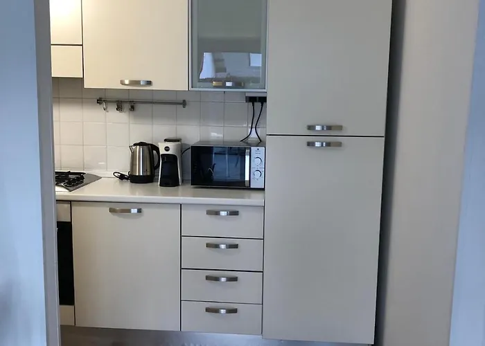 Vacanzero رافيننا