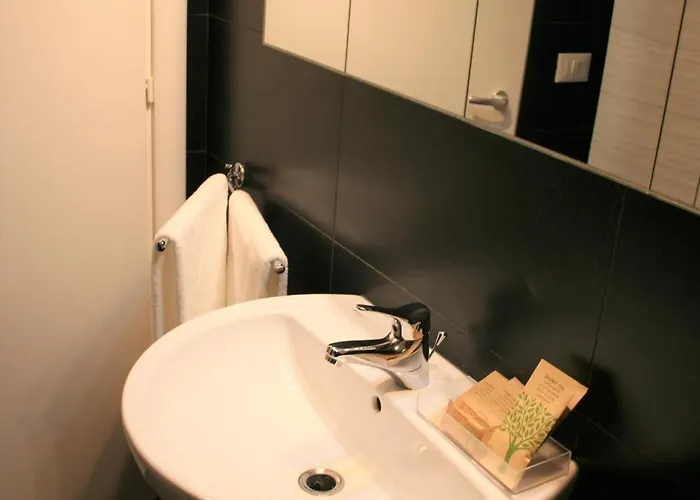 Vacanzero رافيننا